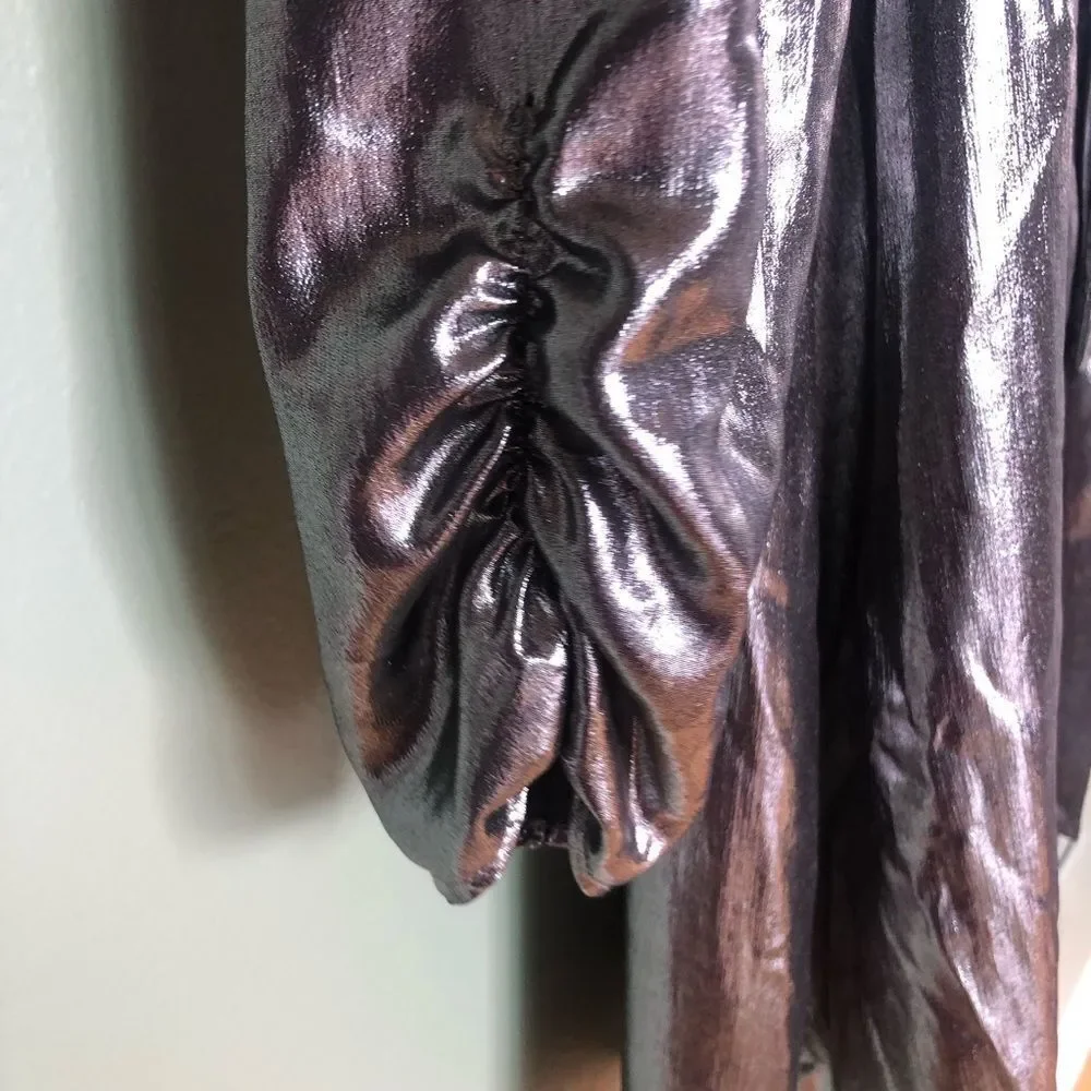 NWT Gianni Bini Silver Metallic Party Dress (XS)